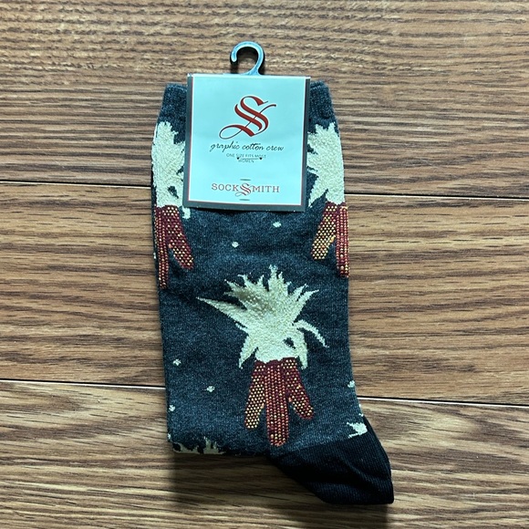 Accessories - NWT Calf Socks